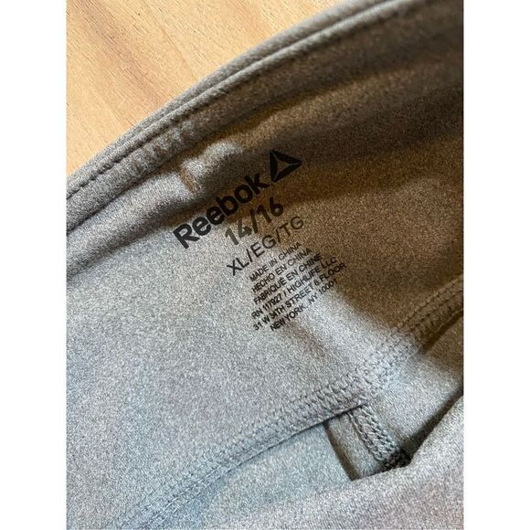 ‎NWT Reebok Fitted Stretch Pants - Picture 5 of 7